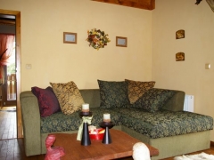 cfc87db5dcc1845edda02ae54714661b.jpg