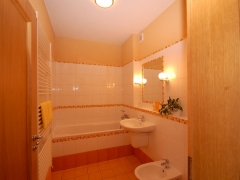 ad504a94d077f250c9f0d148acb6faf5.jpg