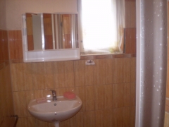 a84a70bd8b1e8dacf3fc91b9ec604d02.jpg