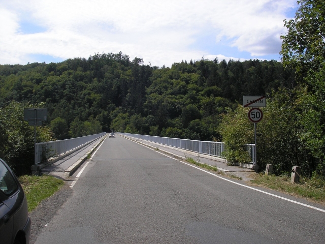 6250ef8b993e4fca9cde4d16d5199af7.jpg