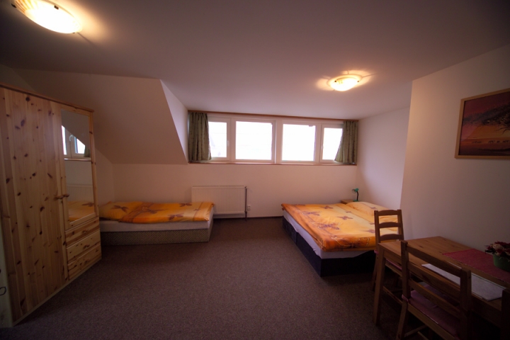 998ceec60864d77cc9ba68f46d9de6e6.jpg