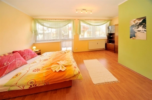 ab153e9823b691f57a4bc4cb0ab79f87.jpg