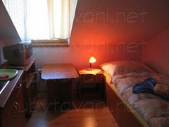 ad5d00bba475a2b7e8f8e9a33dd3903b.jpg