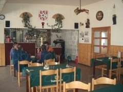 b1db1026e24863d21d9b9bb475f92d8e.jpg