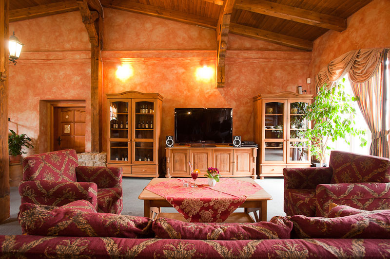 hotel-13-h.jpg