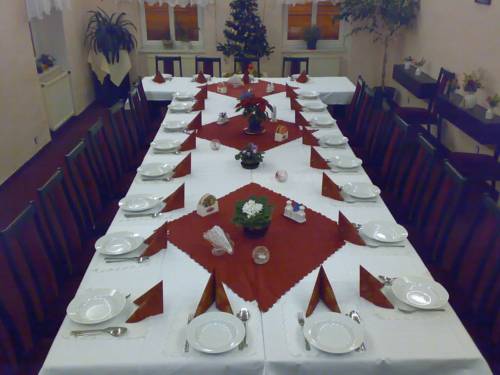 restaurant1.jpg