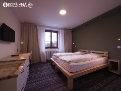 76.jpg