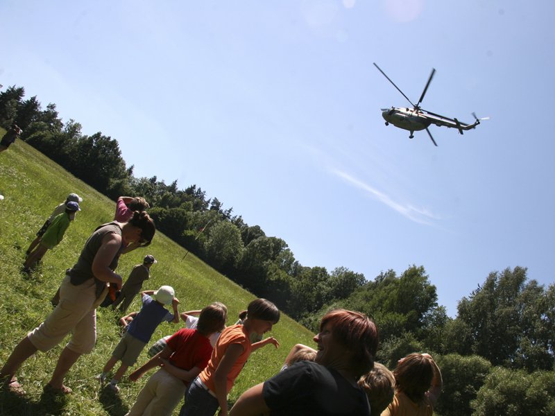 img00028.jpg