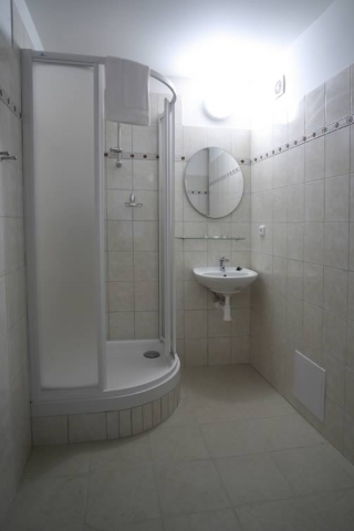 40daa8b83eff38ab915af47e71d0ab68.jpg