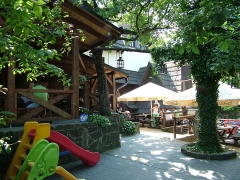221bf2ecbbd396570098ce8d71f33166.jpg