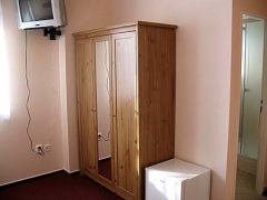 27c36d2d71f8c3ed7a0fad0c29ff26d4.jpg